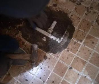 临渭卫生间漏水维修公司为您分享下卫生间渗水如何处理及注意事项