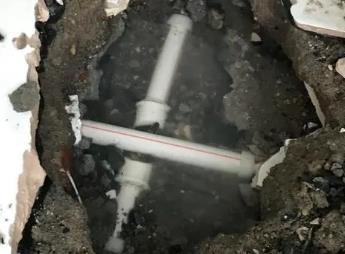 临渭阳台漏水维修公司为您分享楼上楼下漏水怎么处理